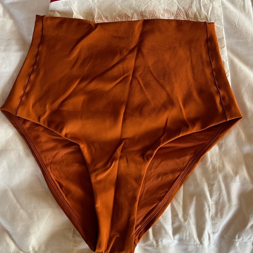 Left on Friday High-Waisted bronze Bikini Bottom